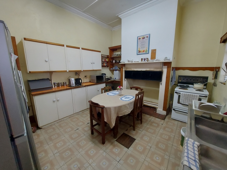 4 Bedroom Property for Sale in Uitenhage Central Eastern Cape